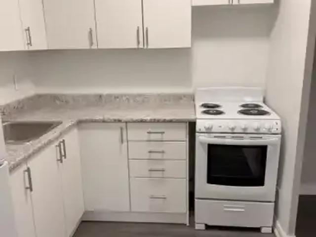 For Rent 1 Bedroom Apartment Toronto ON DS101948165