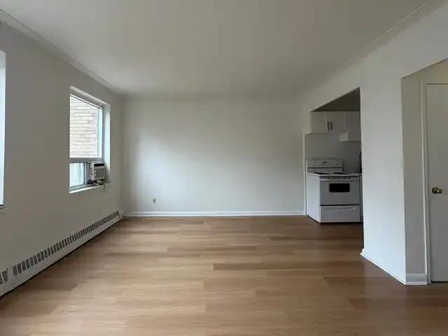 For Rent 1 Bedroom Apartment Toronto ON DS103542068