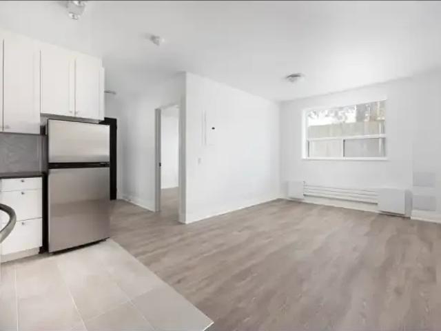 For Rent 1 Bedroom Apartment Toronto ON DS104782408