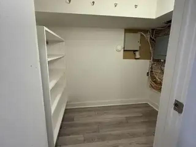 For Rent 1 Bedroom Apartment Toronto ON DS104106597