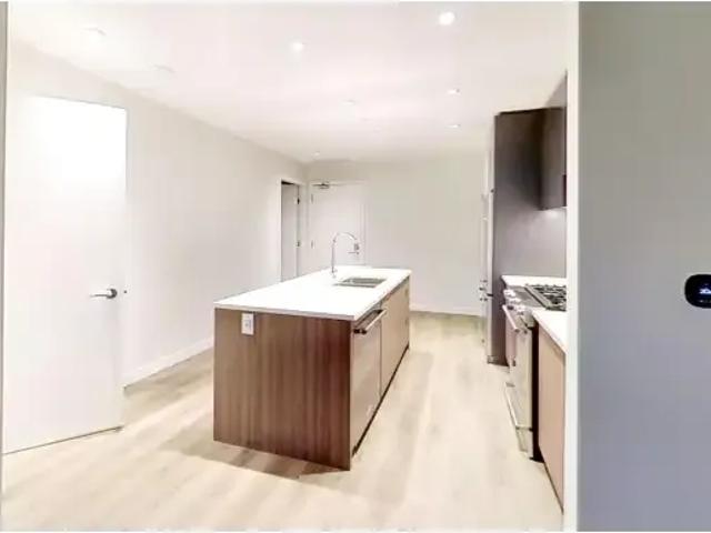 For Rent 1 Bedroom Apartment Vancouver BC DLS100444396