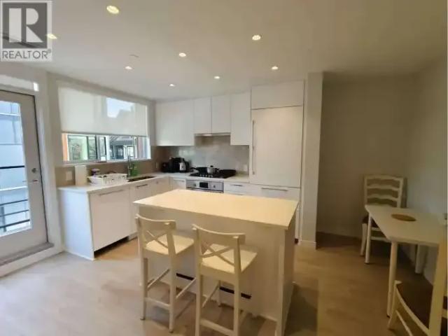 For Rent 1 Bedroom Apartment Vancouver BC DS105004815