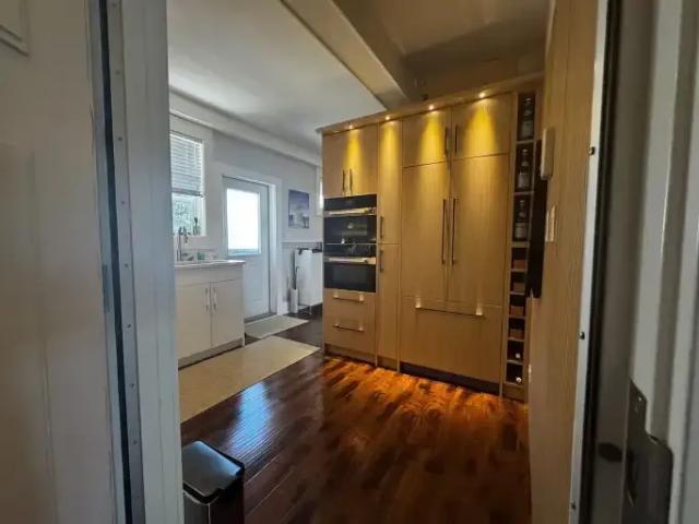 For Rent 1 Bedroom Apartment Victoria BC DS104972594