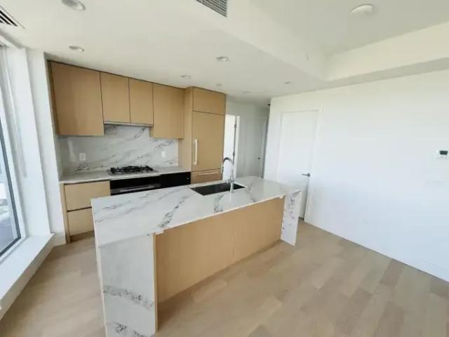 For Rent 1 Bedroom Apartment White Rock BC DS104535601