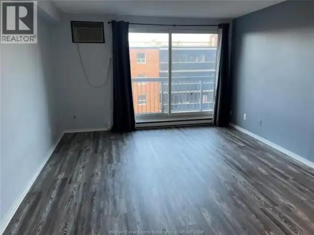 For Rent 1 Bedroom Apartment Windsor ON DS101878601