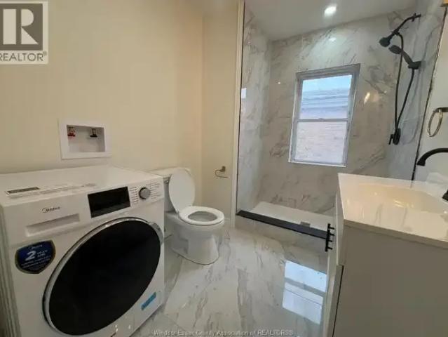 For Rent 1 Bedroom Apartment Windsor ON DS101878001