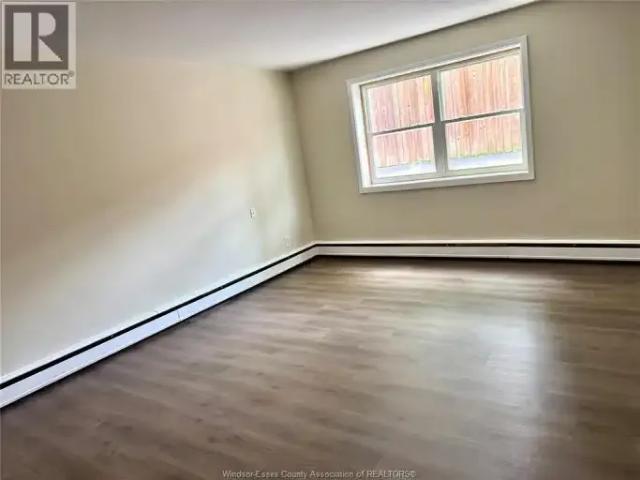For Rent 1 Bedroom Apartment Windsor ON DS102715549