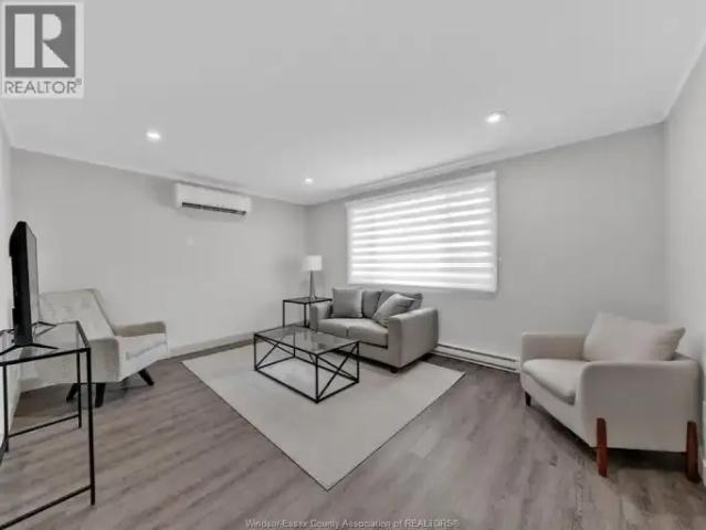 For Rent 1 Bedroom Apartment Windsor ON DS103119178
