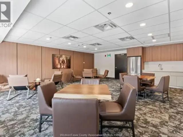 For Rent 1 Bedroom Apartment Windsor ON DS103151903
