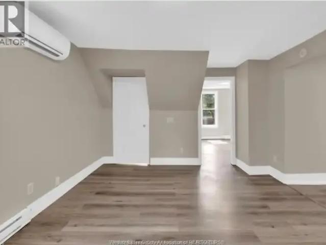 For Rent 1 Bedroom Apartment Windsor ON DS104000289
