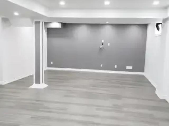 For Rent 1 Bedroom House Ajax ON DS104471069