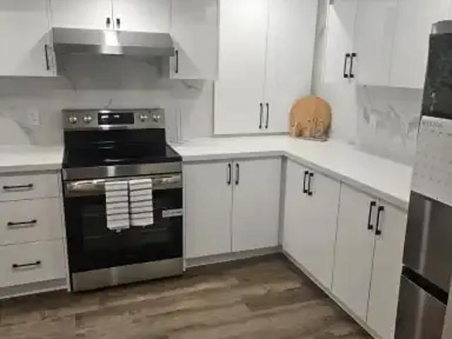 For Rent 1 Bedroom House Ajax ON DS104754042