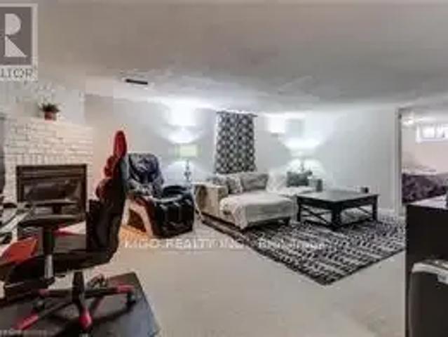 For Rent 1 Bedroom House Burlington ON DS101441620
