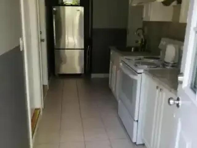For Rent 1 Bedroom House Burnaby BC DS101339548