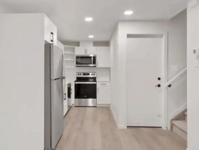 For Rent 1 Bedroom House Edmonton AB DS104182513