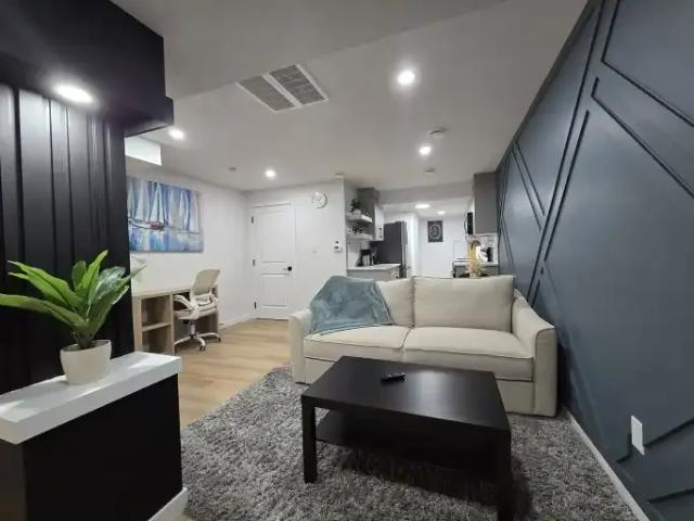 For Rent 1 Bedroom House Edmonton AB DS104257194