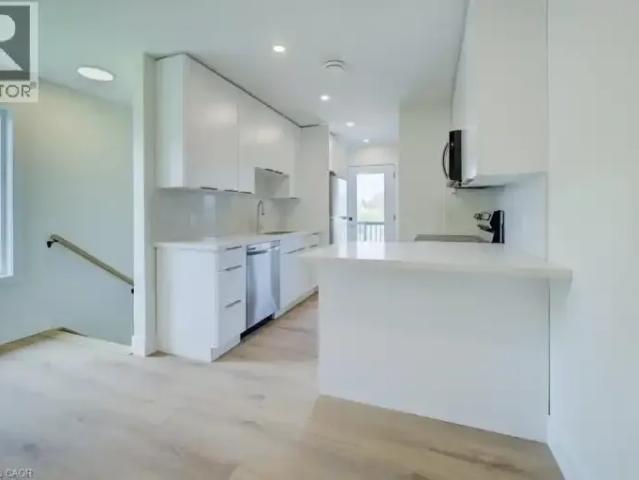 For Rent 1 Bedroom House Kitchener ON DLS102272479