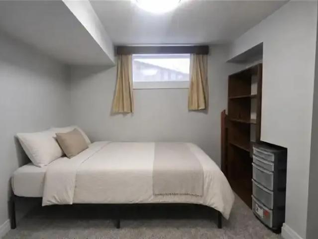 For Rent 1 Bedroom House Kitchener ON DS104142797