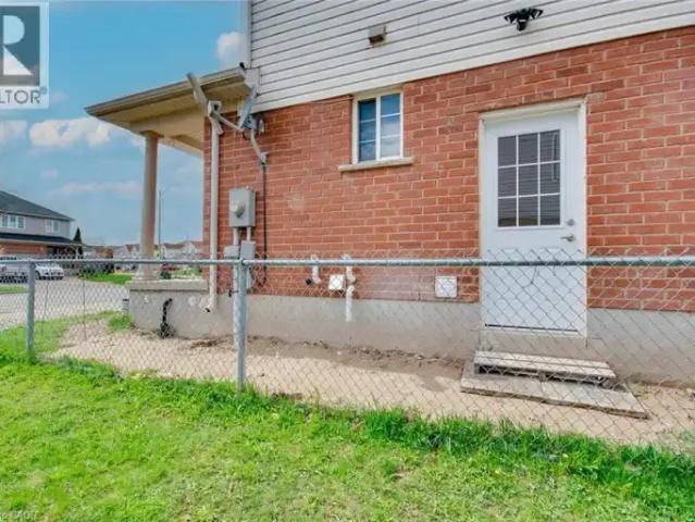 For Rent 1 Bedroom House Kitchener ON DS105004897