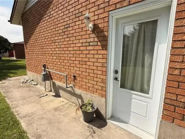 For Rent 1 Bedroom House Kitchener ON DS105151013