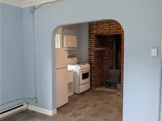 For Rent 1 Bedroom House Kitchener ON DS103487525