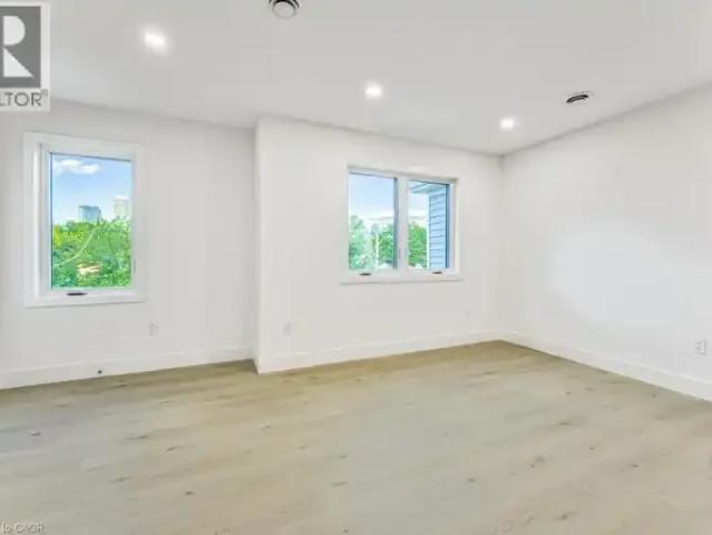 For Rent 1 Bedroom House Kitchener ON DS103740016