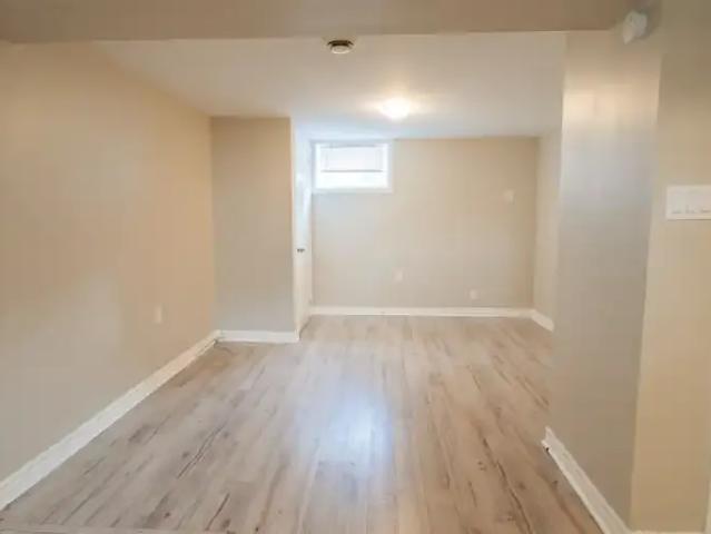 For Rent 1 Bedroom House St. Catharines ON DS103322430