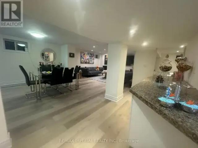 For Rent 1 Bedroom House Richmond Hill ON DS102518906