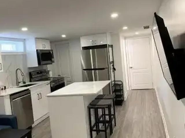 For Rent 1 Bedroom House Richmond Hill ON DS103487606