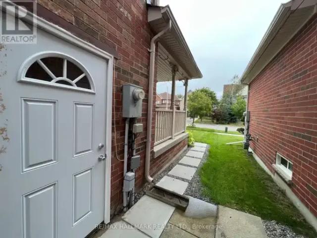 For Rent 1 Bedroom House Richmond Hill ON DS104257486