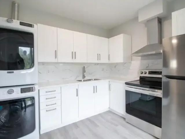 For Rent 1 Bedroom House Welland ON DS103611629