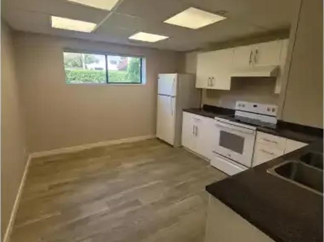 For Rent 1 Bedroom House White Rock BC DLS103119170