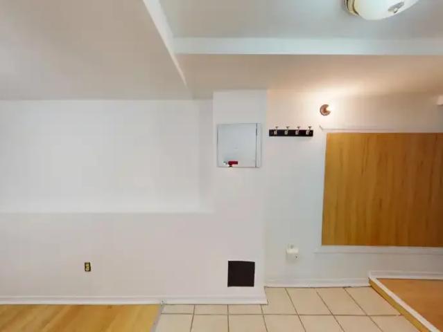 For Rent 1 Bedroom House Toronto ON DS102658544