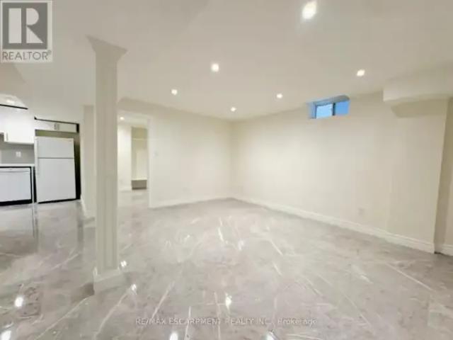 For Rent 1 Bedroom House Vaughan ON DLS102701612