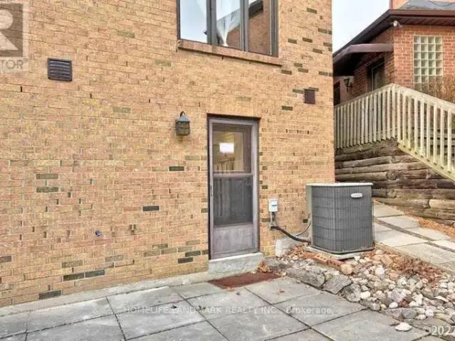 For Rent 1 Bedroom House Vaughan ON DS102578942