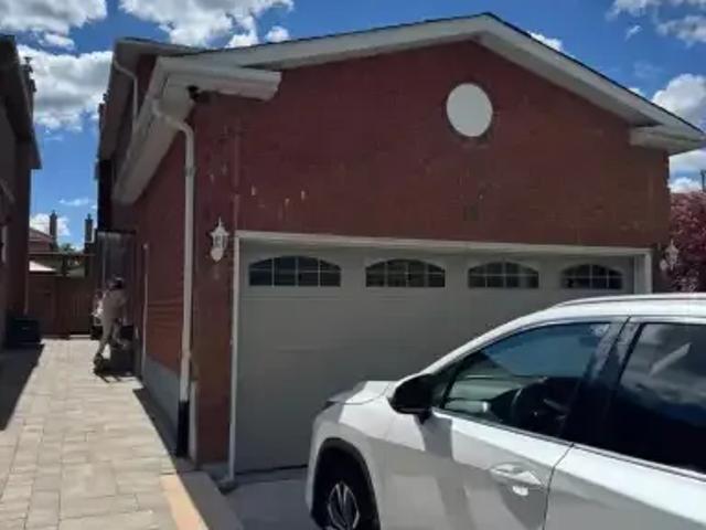 For Rent 1 Bedroom House Vaughan ON DS103542347