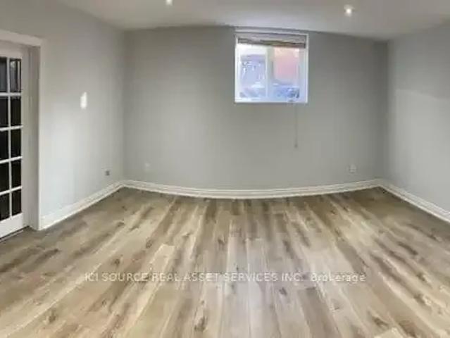 For Rent 1 Bedroom House Vaughan ON DS104535587