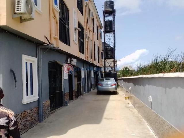 For rent: 1 bedroom Mini Flat Mafoluku Oshodi Lagos PID: 7PARQV | Private Property Nigeria