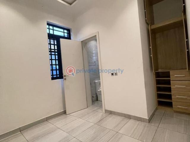 For rent: 1 bedroom Mini Flat Olufemi Shokan Off Enitan Aguda Surulere Lagos PID: 8PCHEY | Private Property Nigeria