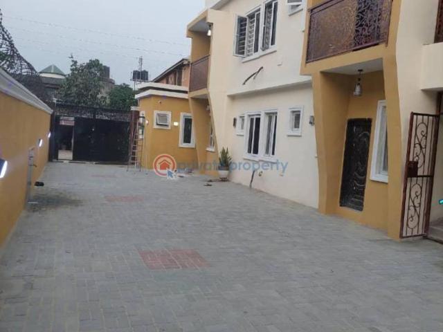 For rent: 1 bedroom Mini Flat Ago Palace Isolo Lagos PID: 3PCCFG | Private Property Nigeria