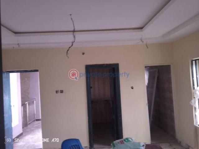 For rent: 1 bedroom Mini Flat Estate Ado Ajah Lagos PID: 2PCNWA | Private Property Nigeria
