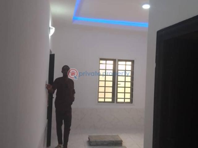 For rent: 1 bedroom Mini Flat Jakande Ilasan Lekki Lagos PID: 1PBHDA | Private Property Nigeria