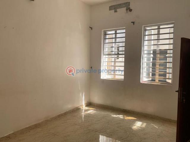 For rent: 1 bedroom Shared Apartment Chevron Alternative Drive Chevron Drive Lekki Lagos PID: 8PCSZL | Private Property Nigeria
