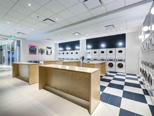 For Rent 1 Bedroom Shared Living/roommate Montréal Montréal DLS99498337