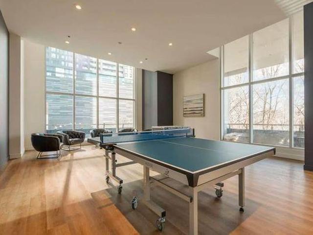 For Rent 1 Bedroom Shared Living/roommate Montréal QC DLS91232696