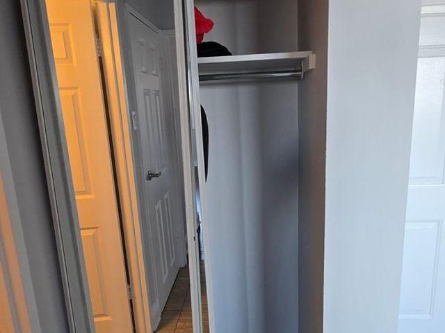 For Rent 1 Bedroom Shared Living/roommate Ottawa ON DS97416833