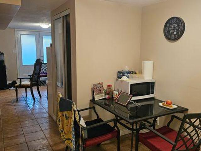For Rent 1 Bedroom Shared Living/roommate Burlington ON DLS97419528