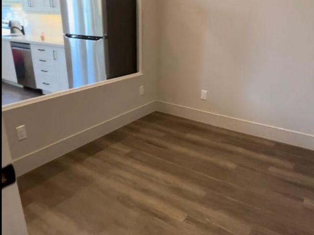 For Rent 1 Bedroom Shared Living/roommate Barrie ON DS97416211