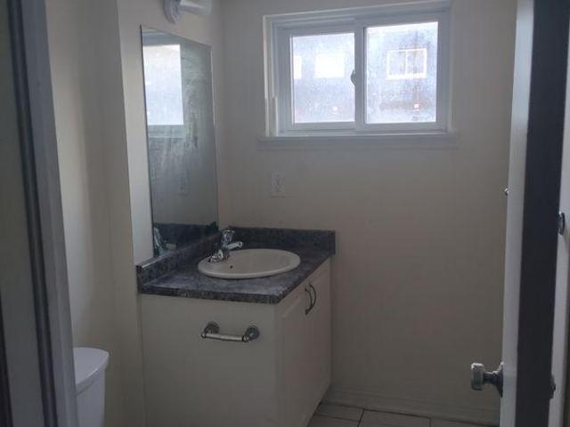 For Rent 1 Bedroom Shared Living/roommate Brampton ON DLS97412611