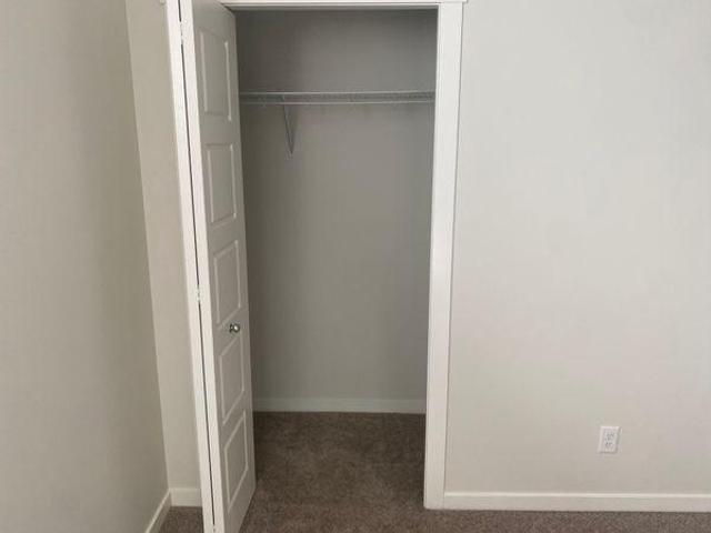 For Rent 1 Bedroom Shared Living/roommate Calgary AB DLS96648634